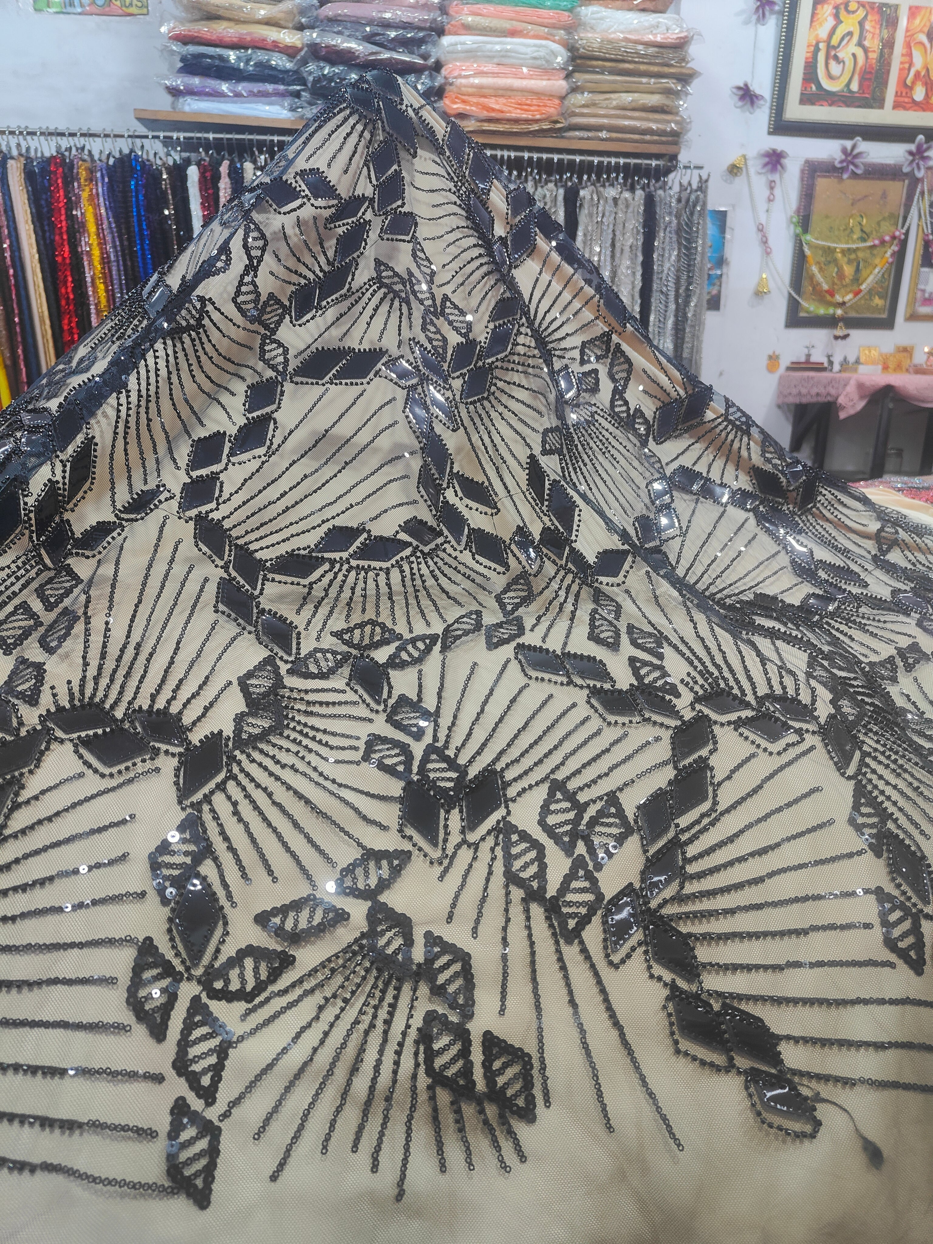 Éclat Mirage Mirror Beaded Net