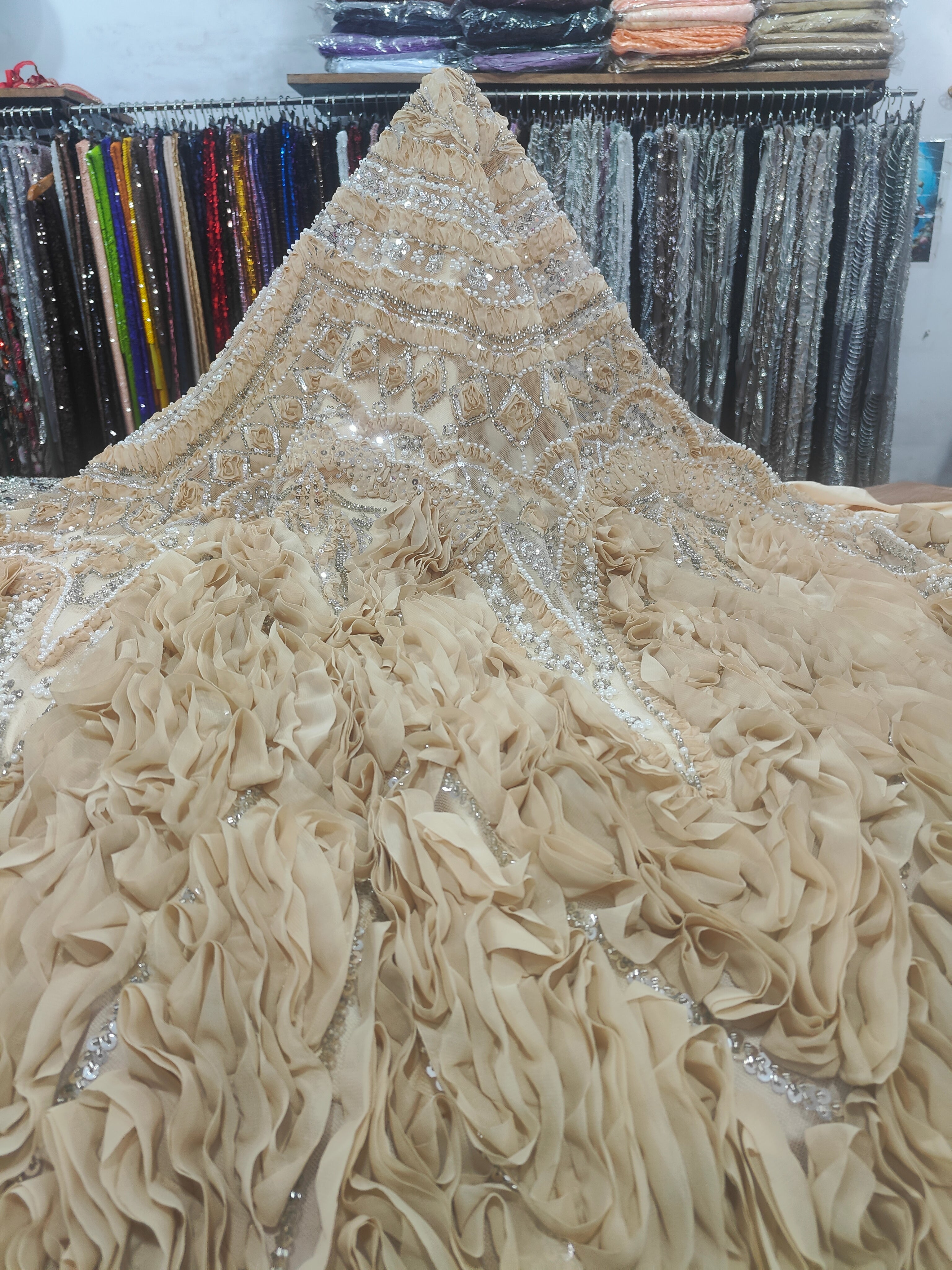 Étoile Ruffle Opulence