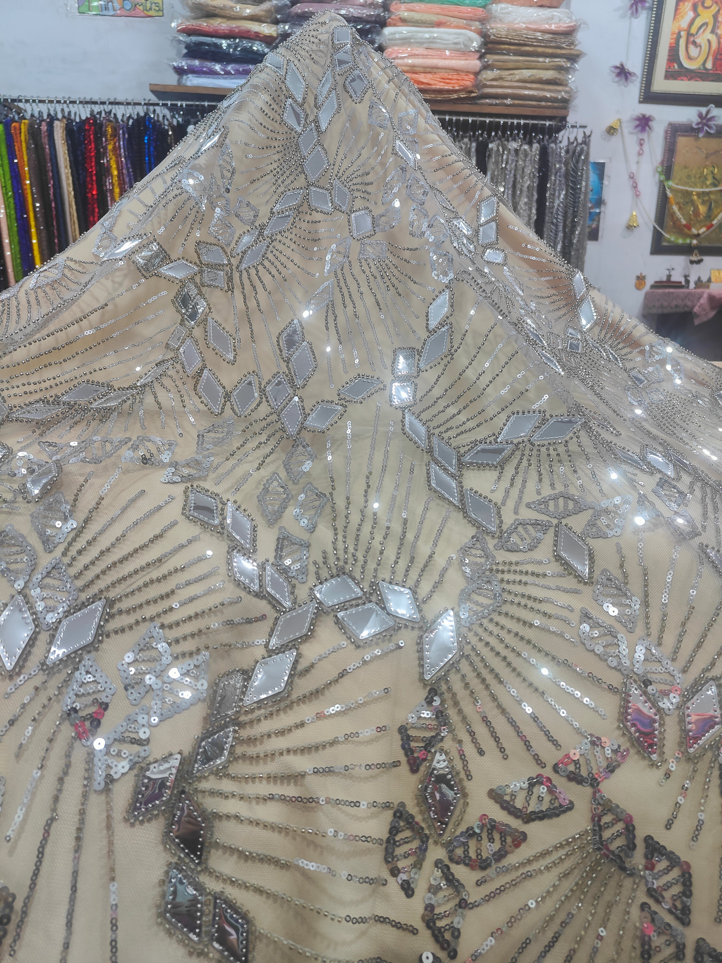 Éclat Mirage Mirror Beaded Net
