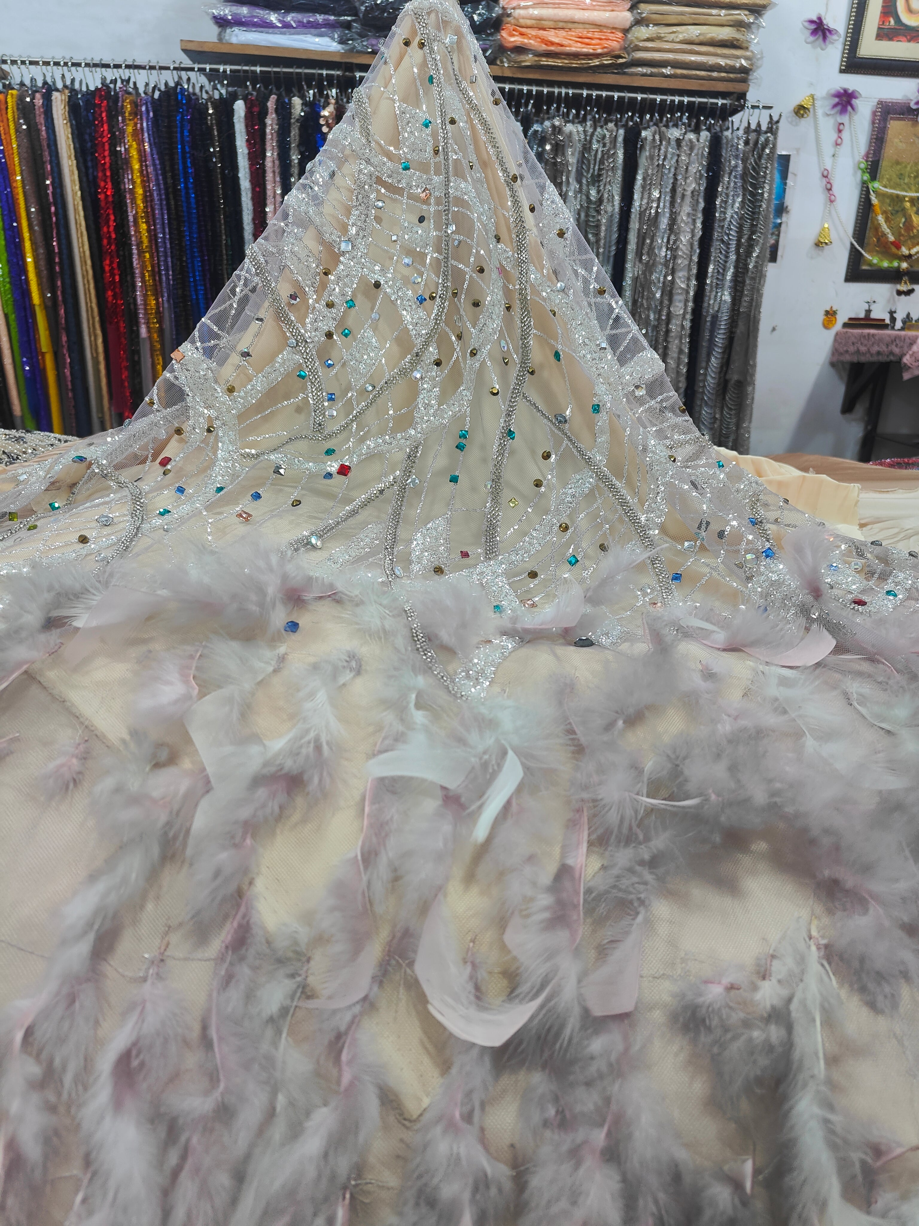 Aurora Feather Luxe