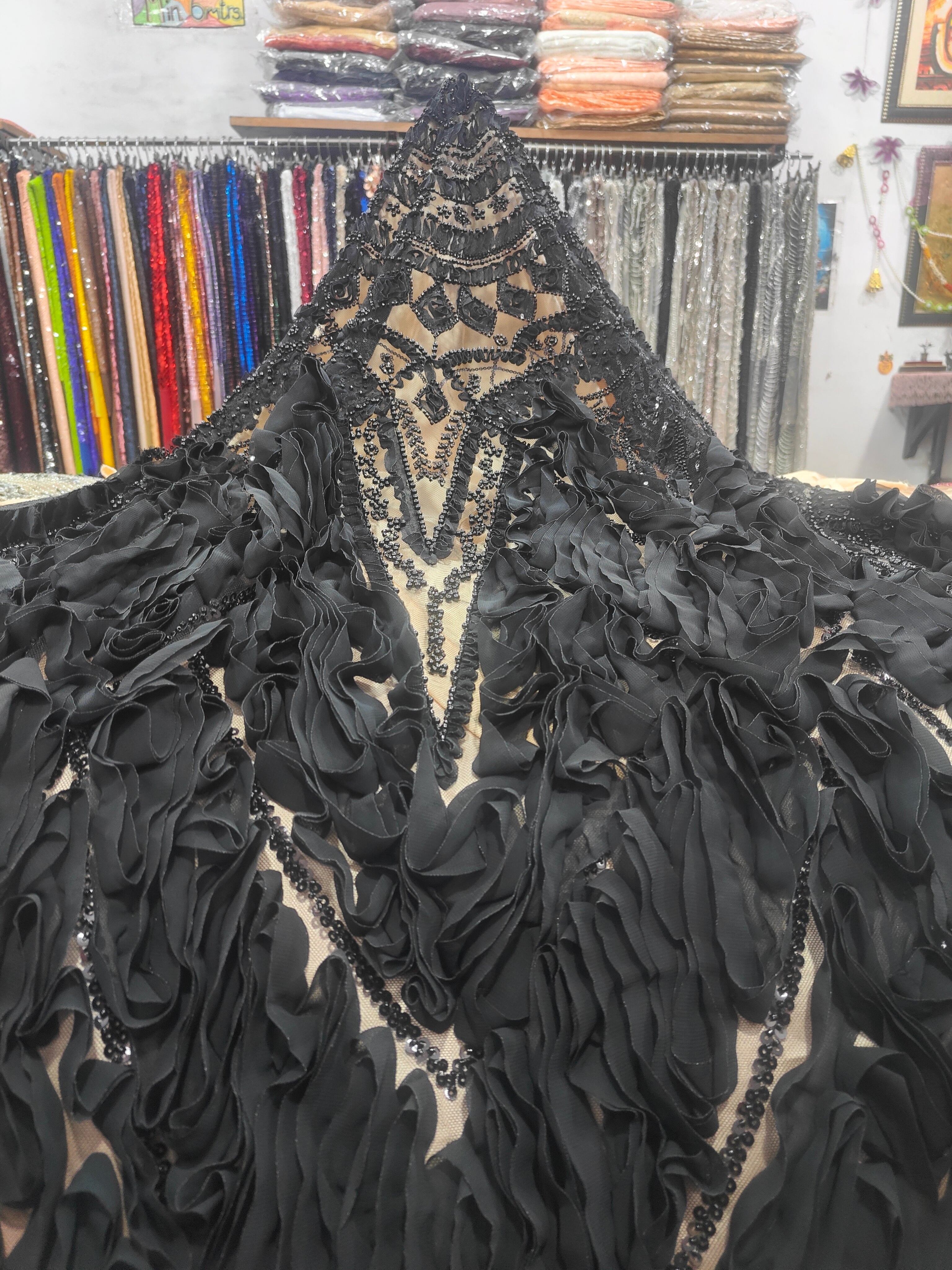 Étoile Ruffle Opulence